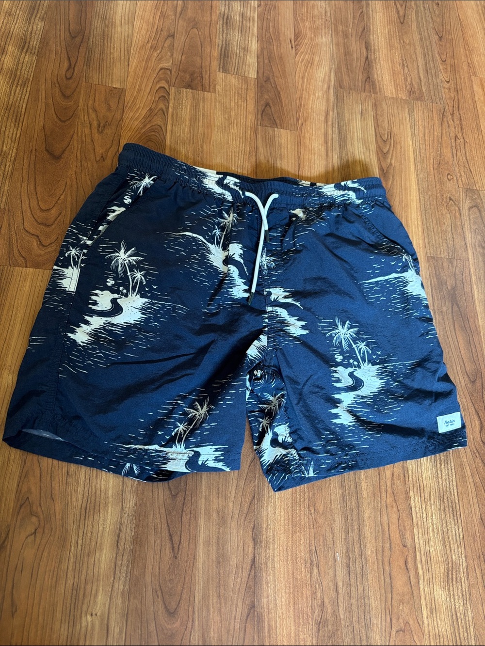 Katin Men’s Trunks Size Medium